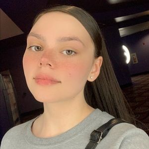 Meet your Posher, Leigha